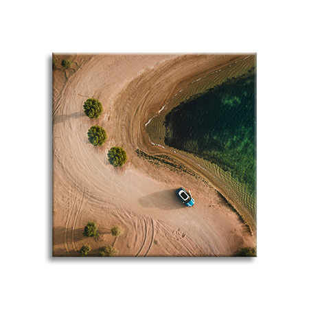 Leinwandgemälde Auto Sand Bäume Wasser Sommer 90x90